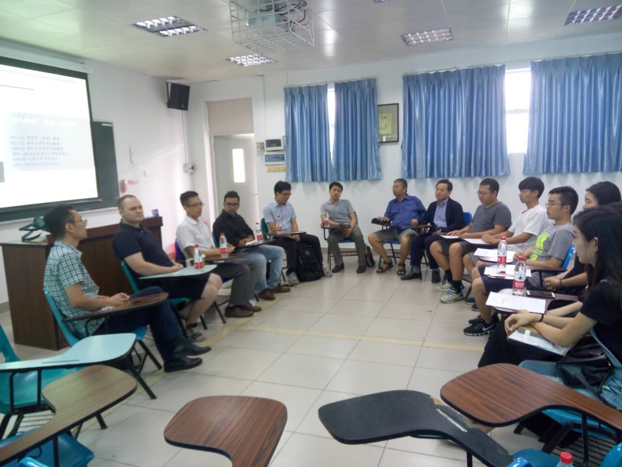 中山大学哲学系（珠海）首届研究生师生见面会