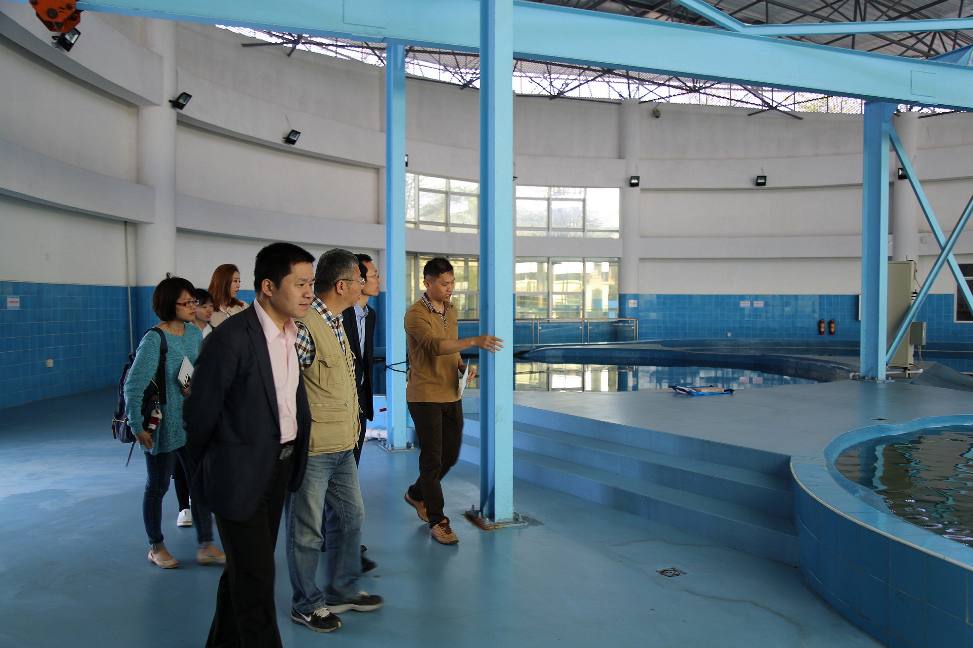 探寻海洋文明、服务地方建设 ——哲学系(珠海)直属党支部赴中华白海豚自然保护区管理局调研交流