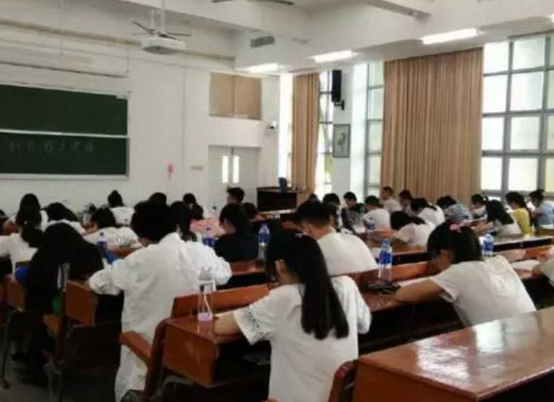 哲学系(珠海)2017年首届全国中学生暑期课堂|第二日